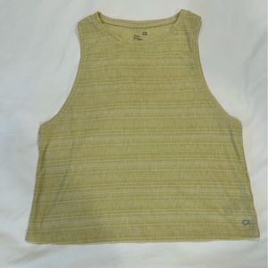 Gap Fit Breathe Muscle Shirt